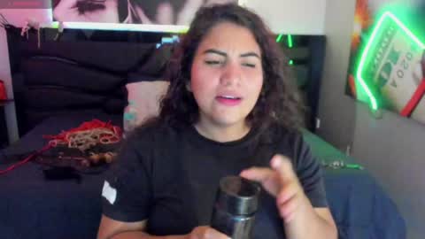 sara_bdsm online show from April 19, 4:17 pm