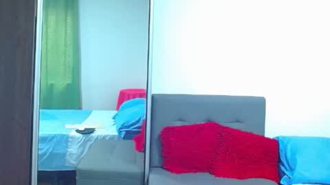 Snapshot of sara_carmona chatting on December 11, 3:37 pm SARA online show from December 11, 3:37 pm