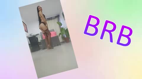 Snapshot of sara_carmona chatting on October 8, 10:57 am SARA online show from October 8, 10:57 am