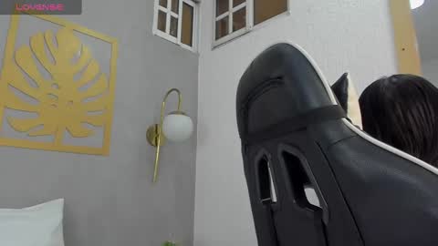 Sara online show from January 25, 12:05 pm