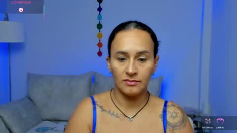   online show from April 22, 11:12 am