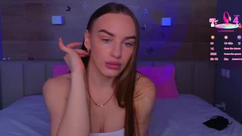 Sara online show from April 25, 5:43 am