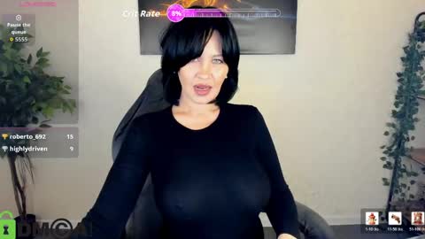 Snapshot of sara_devills chatting on May 18, 12:40 am Sara online show from May 18, 12:40 am