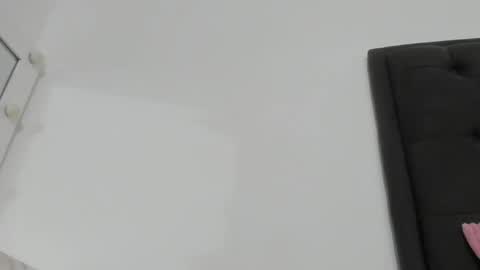 Snapshot of sara_evans01 chatting on March 11, 7:26 am sara online show from March 11, 7:26 am