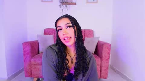 Sara Jhonson  online show from September 18, 10:45 pm