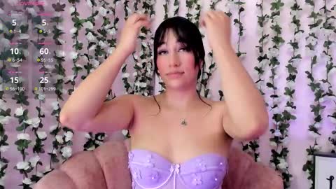 Sara  online show from September 25, 1:59 pm