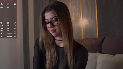 Sara online show from November 19, 4:51 pm