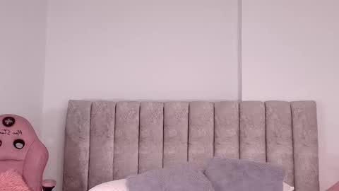 sara_lopee1 online show from November 5, 11:54 am