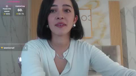 Snapshot of sara_lopez_s chatting on October 22, 1:55 pm Sara online show from October 22, 1:55 pm