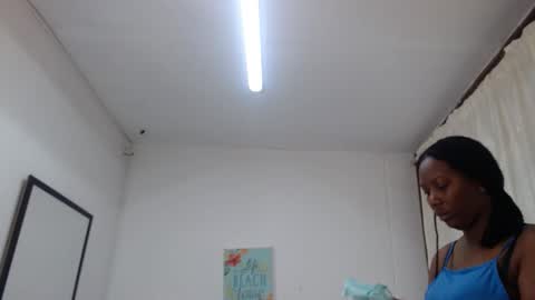 S A R A online show from April 11, 11:47 am