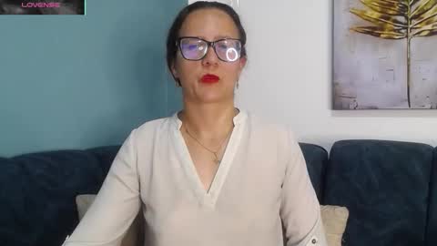 Sara   online show from February 24, 10:08 pm