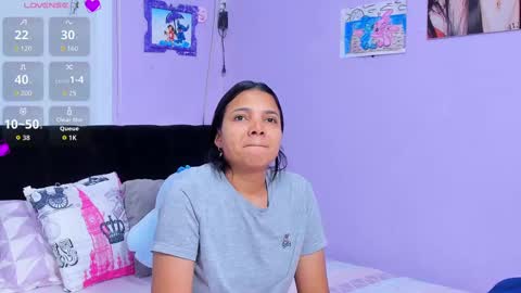 Snapshot of sara_mendez2_ chatting on September 13, 11:26 pm Sara Mendez online show from September 13, 11:26 pm