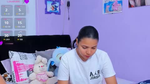 Snapshot of sara_mendez2_ chatting on September 14, 11:26 pm Sara Mendez online show from September 14, 11:26 pm