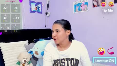 Snapshot of sara_mendez2_ chatting on November 7, 11:27 pm Sara Mendez online show from November 7, 11:27 pm