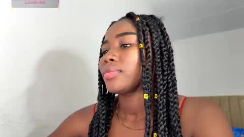 Sara online show from December 3, 1:02 am