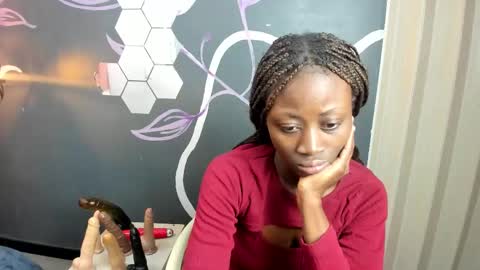 Snapshot of sara_naugty chatting on October 16, 1:34 pm S A R A online show from October 16, 1:34 pm