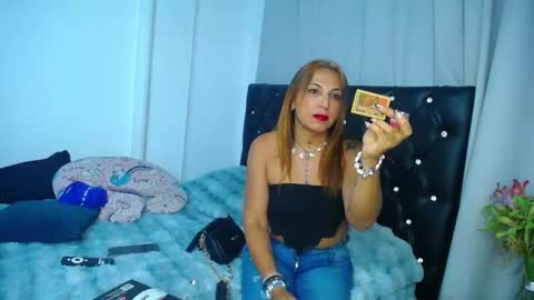 Snapshot of sara_parker__ chatting on October 6, 12:41 am Sara Parker online show from October 6, 12:41 am