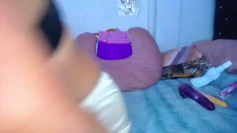 Snapshot of sara_parker__ chatting on July 13, 2:36 am Sara Parker online show from July 13, 2:36 am
