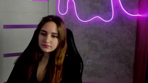 Sara online show from March 25, 11:00 pm