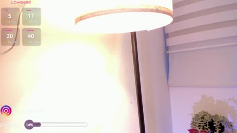 Snapshot of sara_sweett9 chatting on January 31, 11:45 pm sara_sweett9 online show from January 31, 11:45 pm