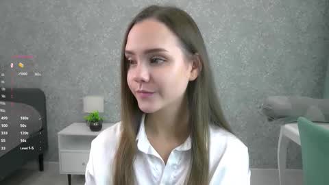 Im Sara  online show from October 30, 7:14 pm