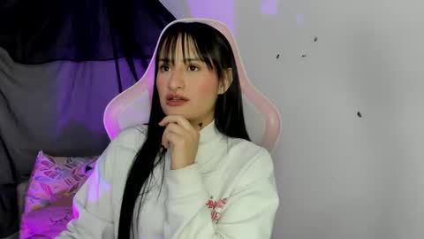 Sarah Ramirez online show from January 26, 3:38 am