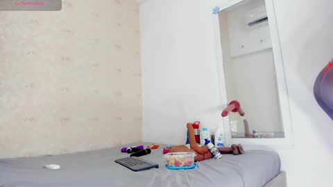 Snapshot of saraacollinss chatting on February 19, 9:03 pm saraacollinss online show from February 19, 9:03 pm