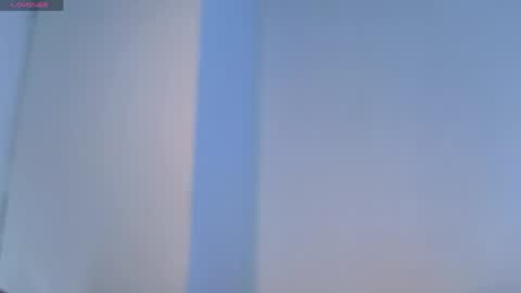 saraaguzman online show from April 10, 7:51 pm