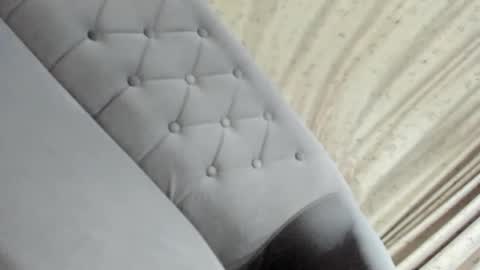 Queen Ssaraah online show from November 7, 10:54 pm