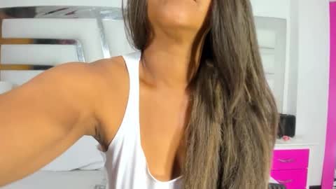 Sara online show from February 23, 4:13 pm