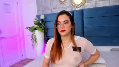 Sara Alvarezx online show from February 2, 4:11 am