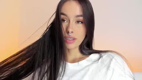 Sara online show from March 4, 4:35 pm