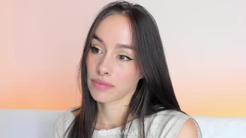 Snapshot of saraarchbould chatting on May 6, 6:35 pm Sara online show from May 6, 6:35 pm