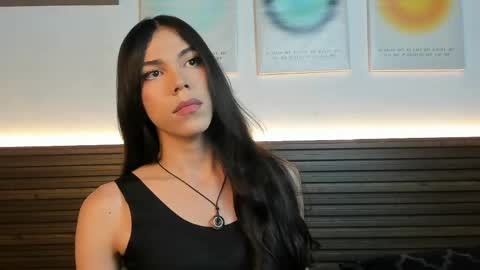 Snapshot of saracutie_ chatting on April 16, 7:14 pm Sara online show from April 16, 7:14 pm