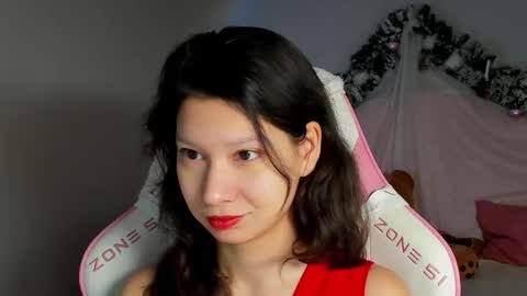 SaraDenars online show from December 19, 5:25 am