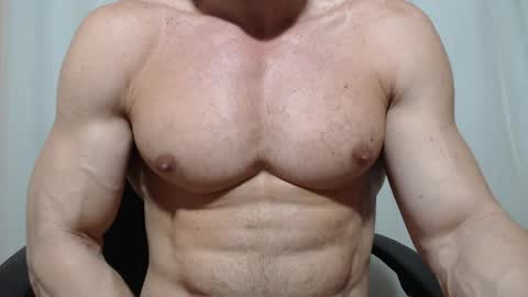 Snapshot of saradorj92 chatting on April 23, 6:47 am saradorj92 online show from April 23, 6:47 am