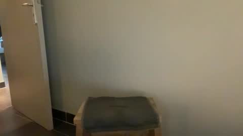 Snapshot of sarafossette chatting on December 2, 10:20 am Sara Fossette online show from December 2, 10:20 am