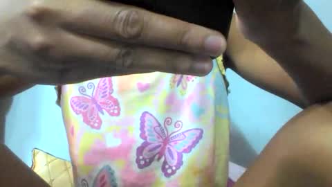 Snapshot of sarah146341 chatting on December 19, 6:26 pm sarah146341 online show from December 19, 6:26 pm