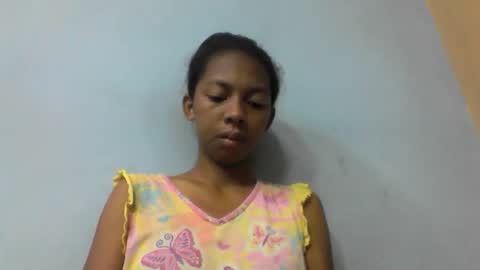 sarah146341 online show from April 13, 3:45 am