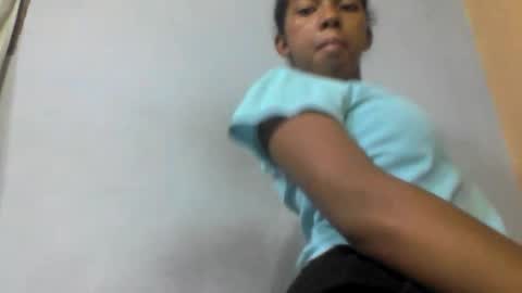 sarah146341 online show from April 18, 7:23 am