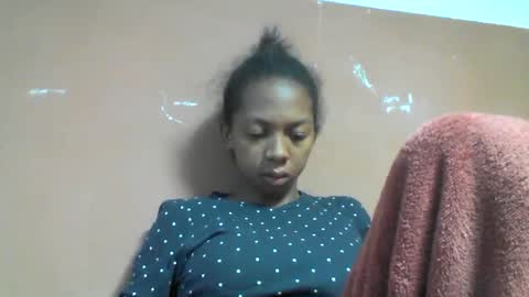 Snapshot of sarah146341 chatting on July 7, 7:56 am sarah146341 online show from July 7, 7:56 am