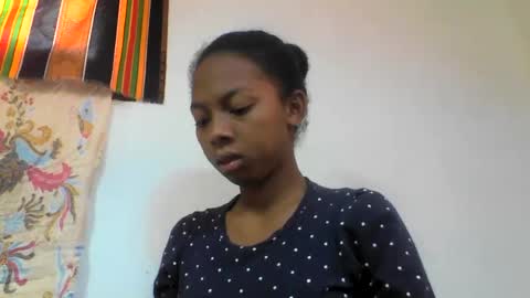 Snapshot of sarah146341 chatting on July 11, 7:44 am sarah146341 online show from July 11, 7:44 am
