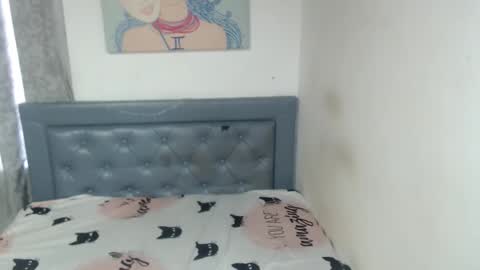 Snapshot of sarah_acero chatting on October 20, 6:52 pm sarah online show from October 20, 6:52 pm