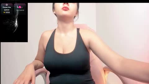 Snapshot of sarah_angelll chatting on September 18, 10:01 pm sarah online show from September 18, 10:01 pm