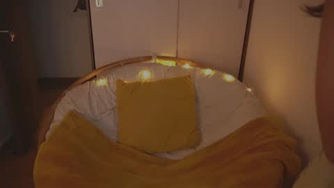 Sarah online show from April 23, 3:08 am