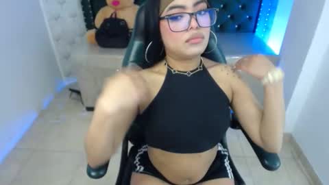 Sara online show from October 7, 2:09 am