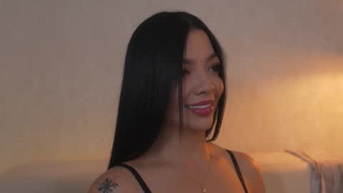       online show from March 21, 11:19 pm