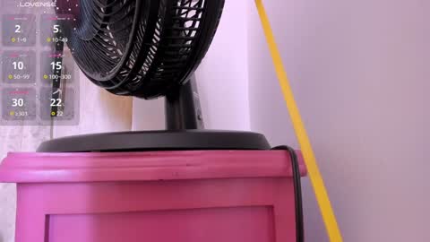 Call me MY LOVE online show from December 17, 11:27 pm