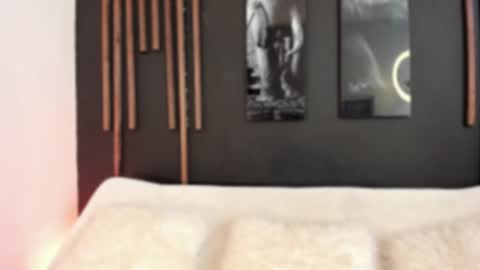 Snapshot of sarah_jacobbs chatting on December 17, 2:55 pm online show from December 17, 2:55 pm