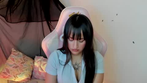 Snapshot of sarah_ramirez777 chatting on January 15, 7:05 am Sarah Ramirez online show from January 15, 7:05 am